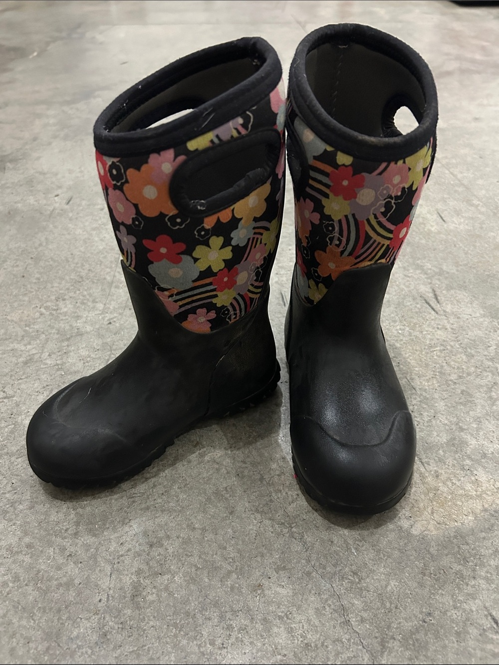 BOGS Kids Black Floral Waterproof Rain Snow Boots